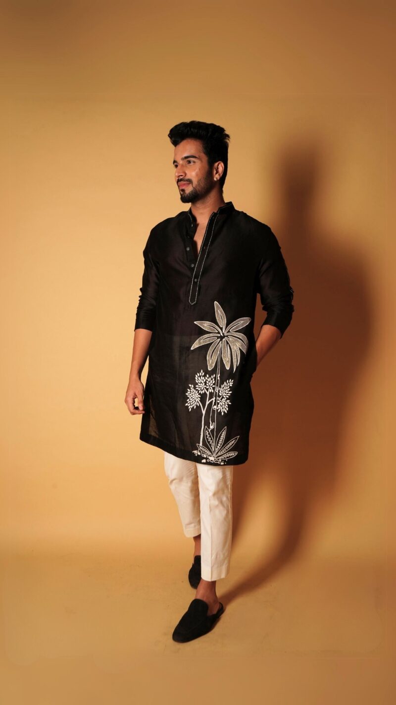 Floral black kurta - Image 4