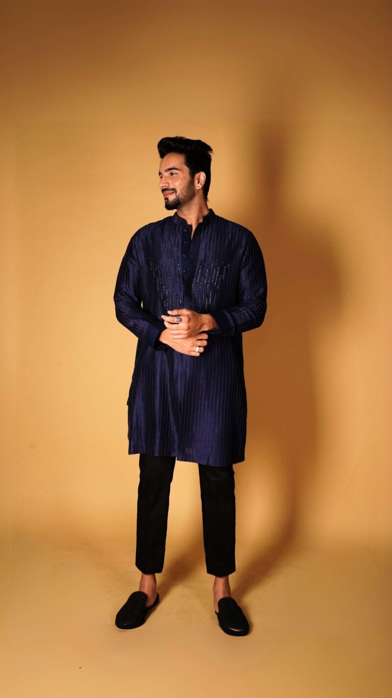 Blue pin tuck kurta