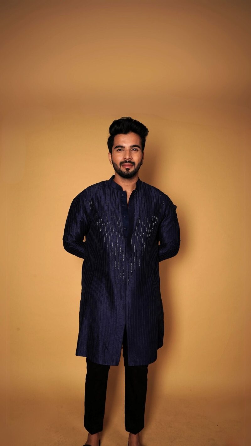 Blue pin tuck kurta - Image 2