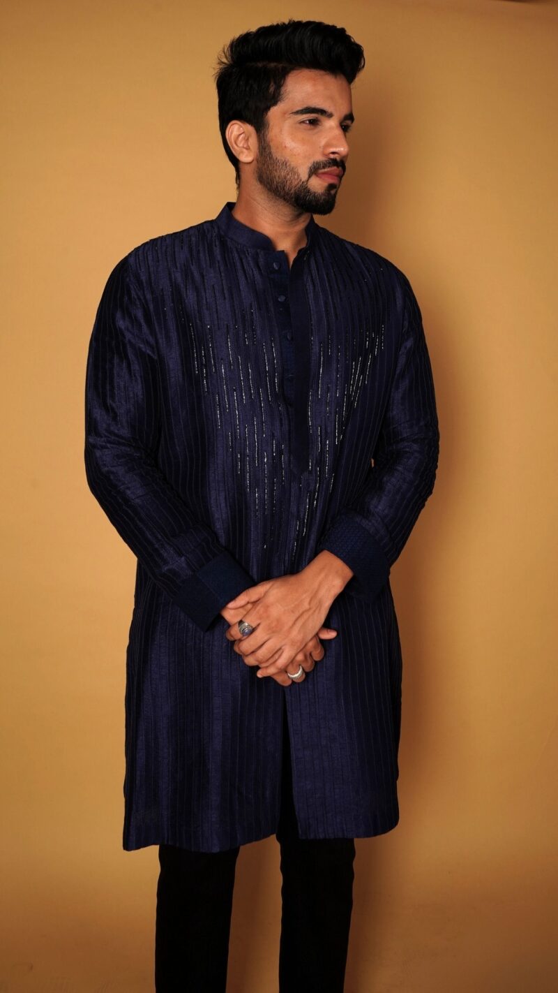 Blue pin tuck kurta - Image 3