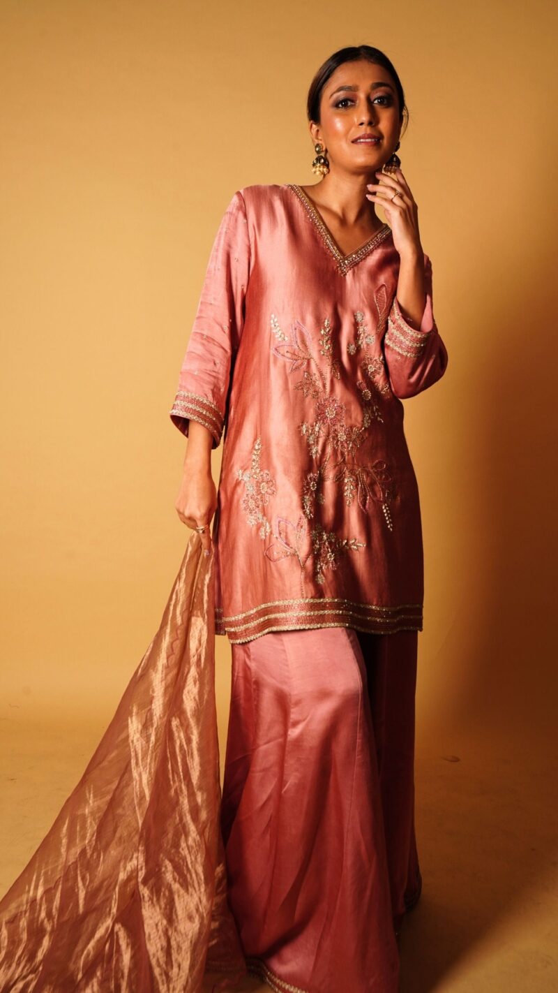 Short blossom kurta set - Image 3