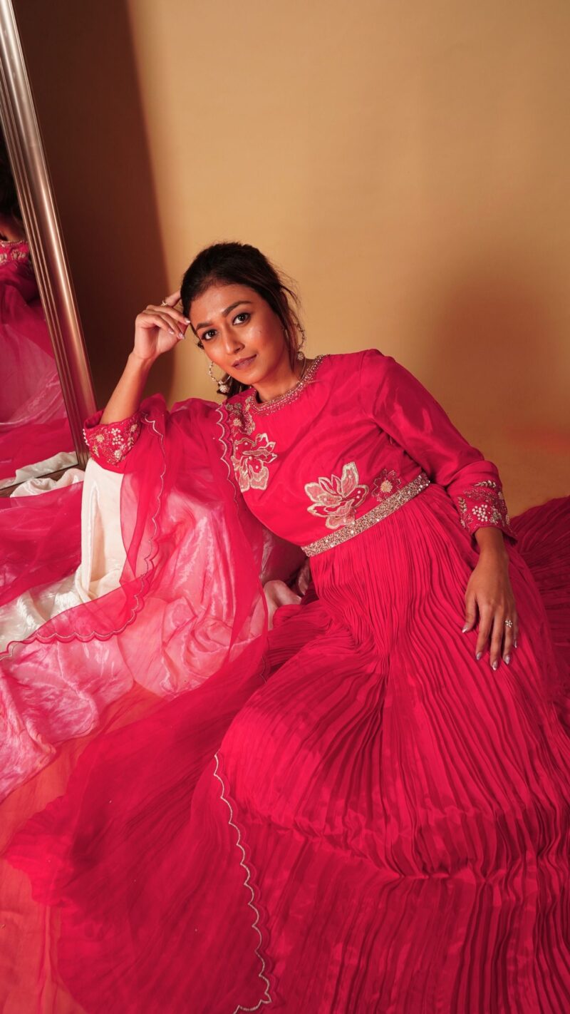 Blooming creasing Anarkali set