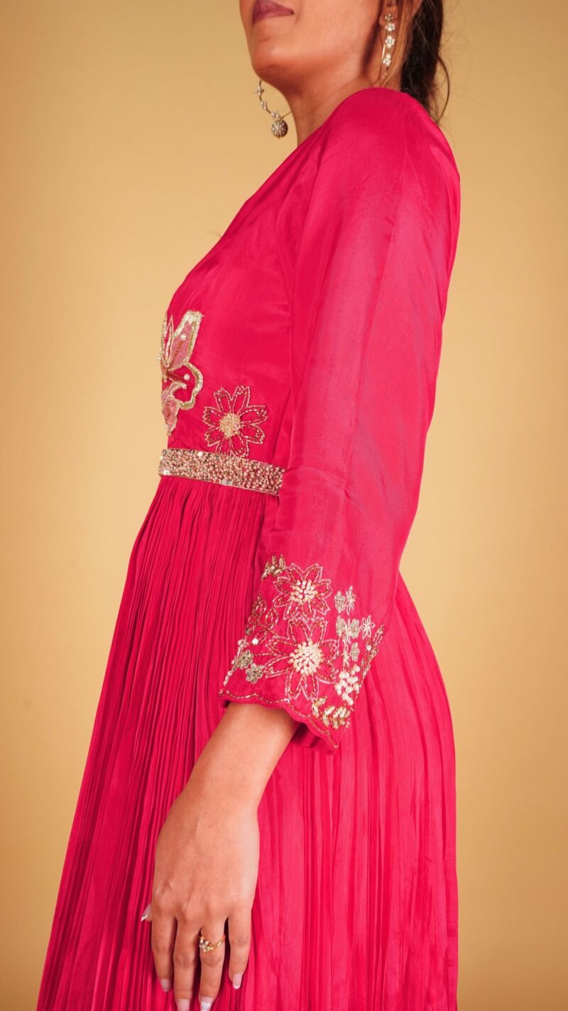 Blooming creasing Anarkali set - Image 4