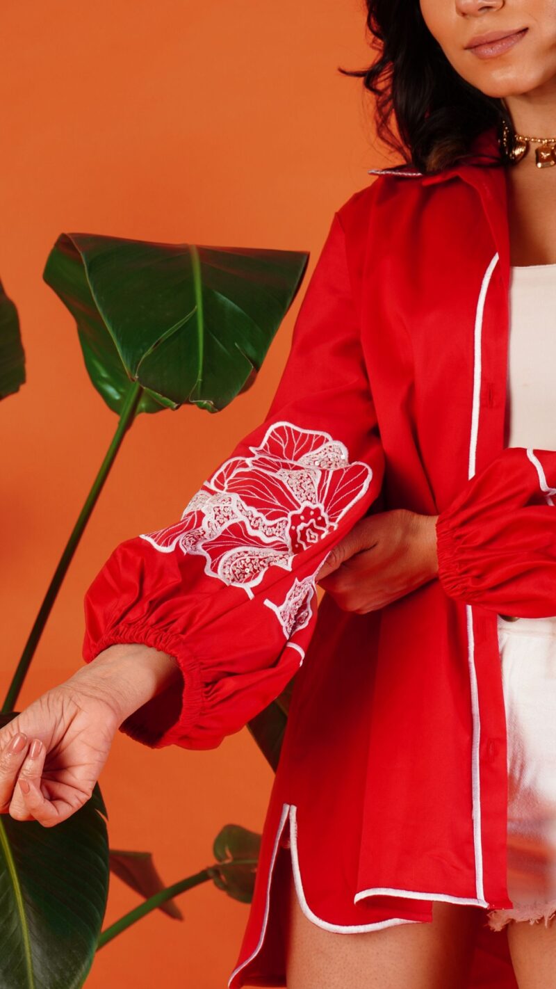 Sleeve emb. Blooming shirt - Image 5