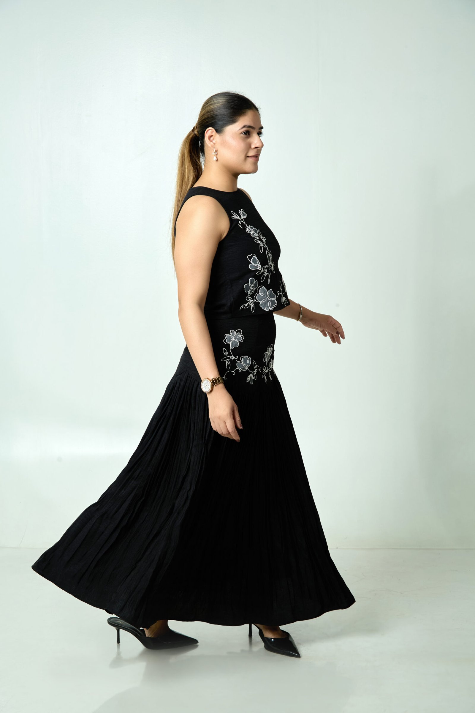 Dori Floral Crop Top with Gathered Skirt